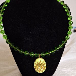A Green Glass Choker Necklace Memory Wire Rhinestone Fairycore Starburst As-Is